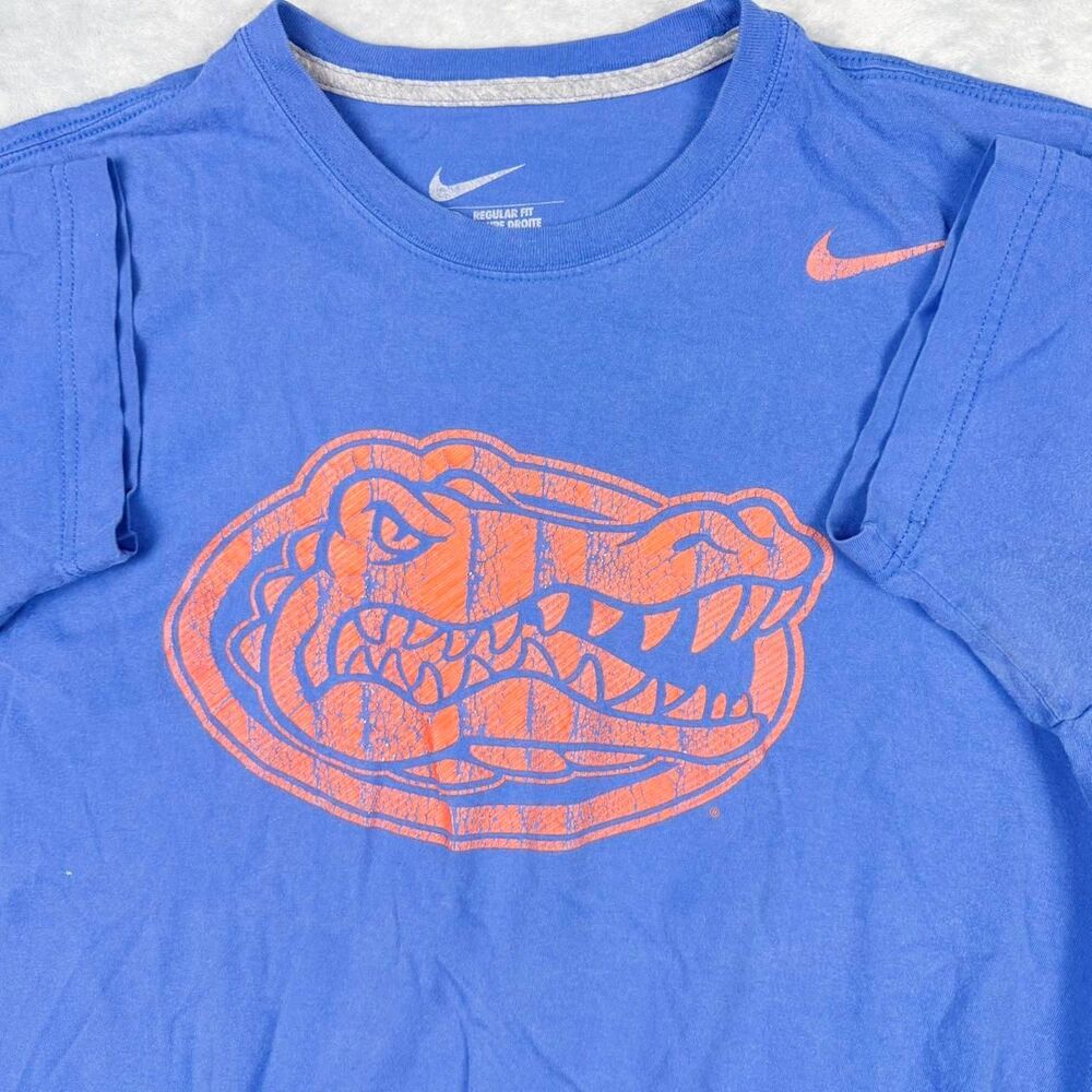 Nike Men's Blue and Purple T-shirt